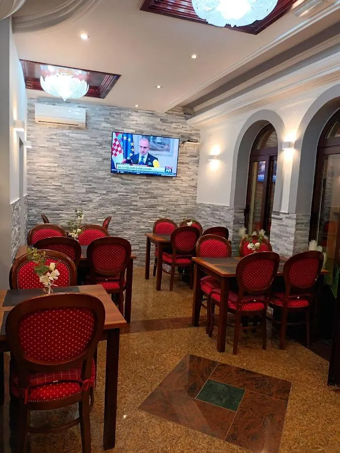 Rooms Nekic 1 Zara 2*,