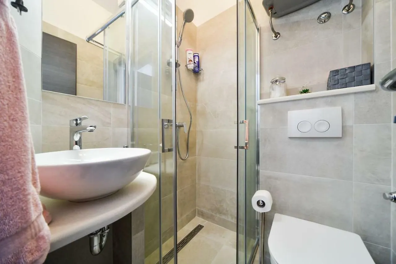 Affittacamere Rooms Nekic 1 Zara
