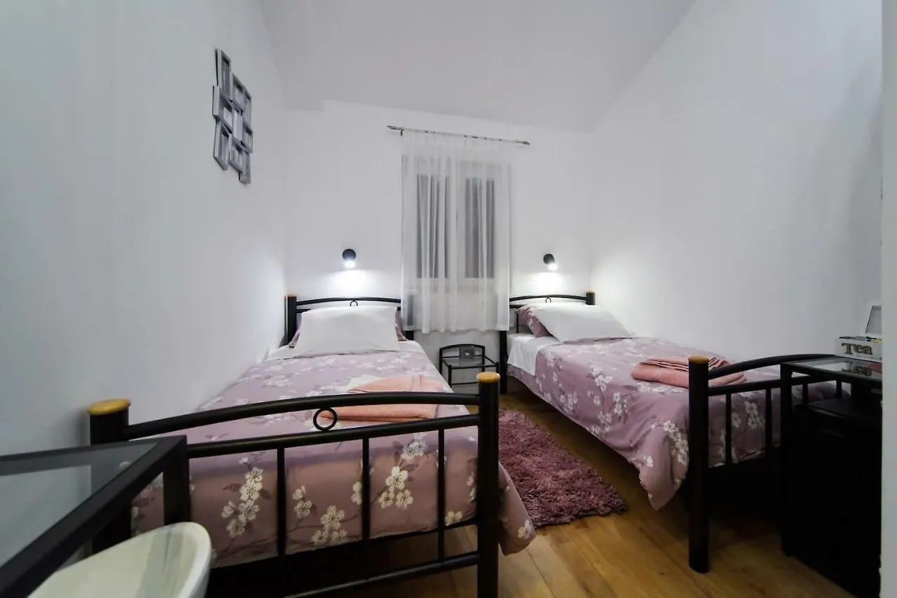 Rooms Nekic 1 Zara Affittacamere