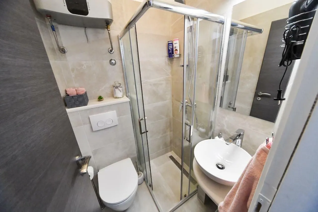 Rooms Nekic 1 Zara Affittacamere